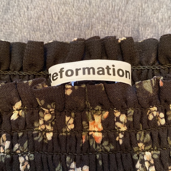 Reformation Pinto Freesia Floral Black Smocked Top 2X - Picture 3 of 13